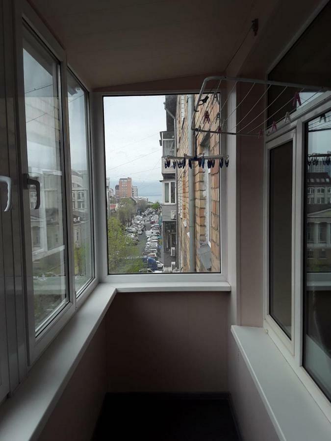 Centre 80M2 Apartment On Admirala Fokina Vladivostok Luaran gambar